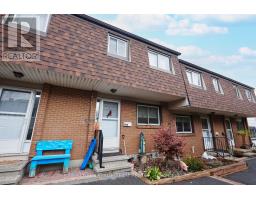 B - 902 ELMSMERE ROAD, Ottawa, Ontario