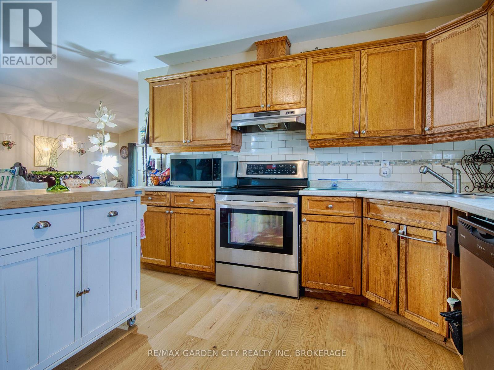 61 Concord Avenue, St. Catharines, Ontario  L2M 5N9 - Photo 17 - X12486464