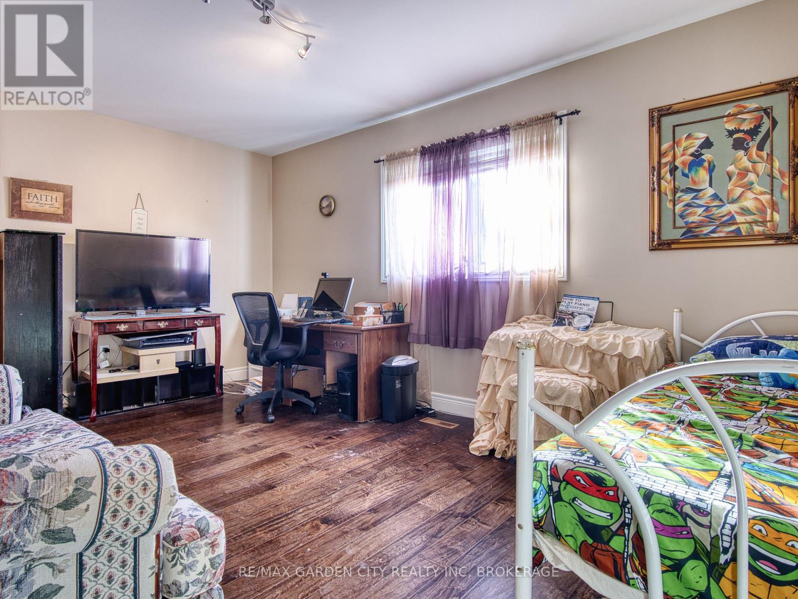 61 Concord Avenue, St. Catharines, Ontario  L2M 5N9 - Photo 23 - X12486464