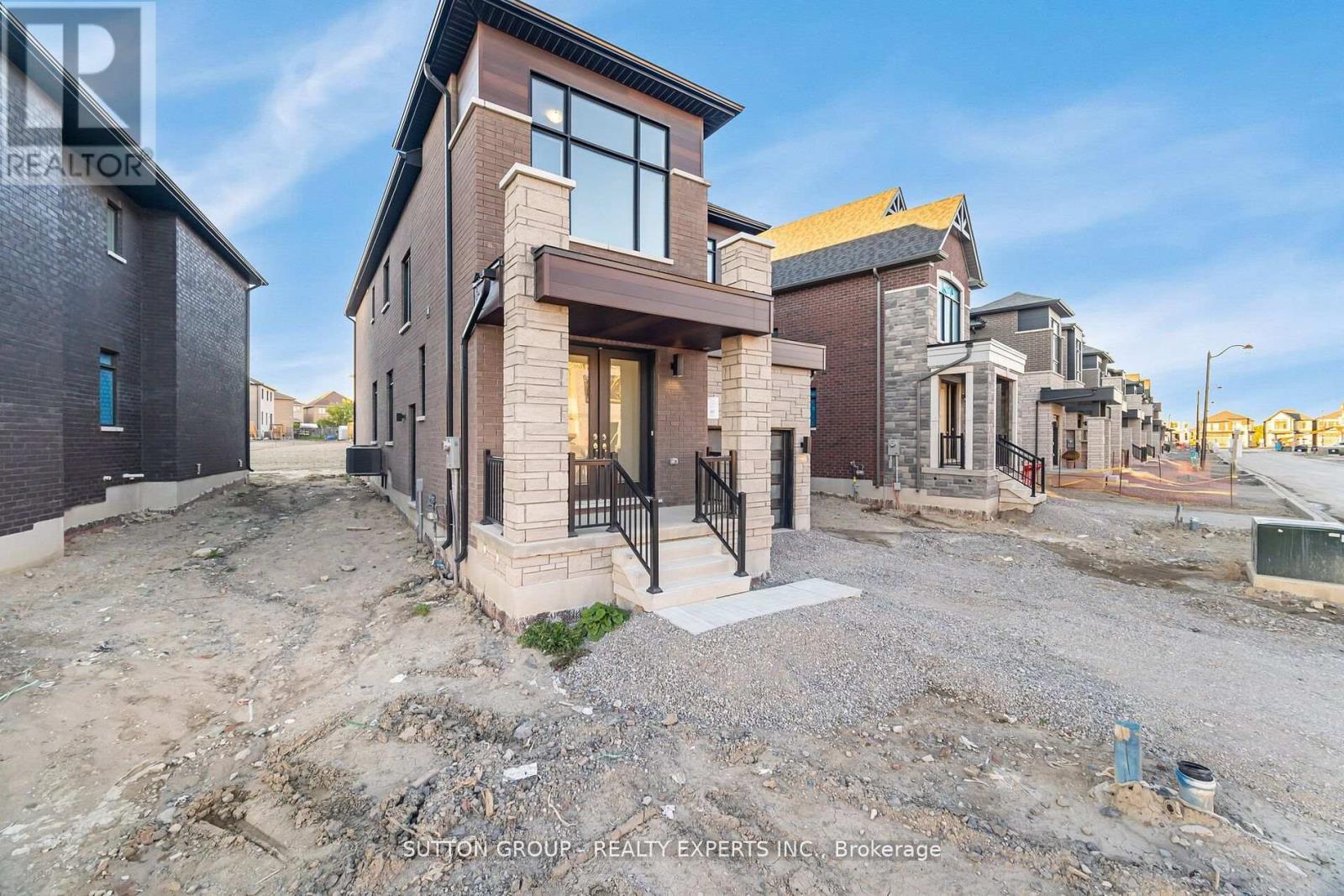 6 Raja Street, Brampton, Ontario  L6P 3K8 - Photo 3 - W12486313