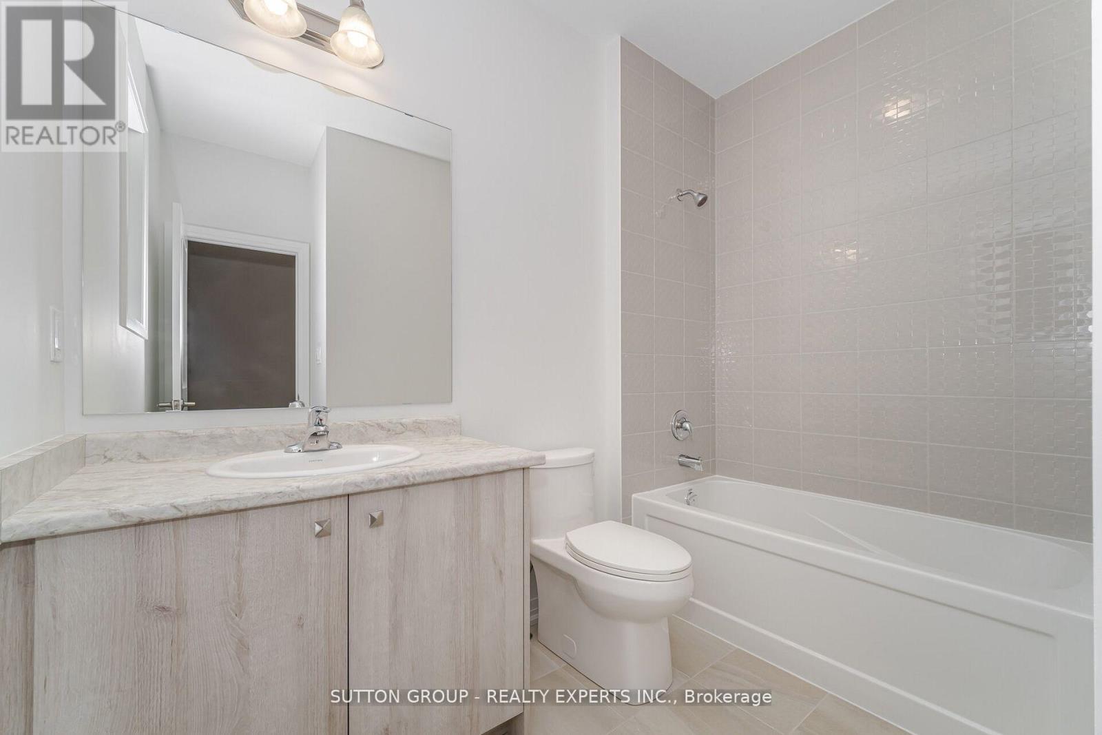 6 Raja Street, Brampton, Ontario  L6P 3K8 - Photo 31 - W12486313