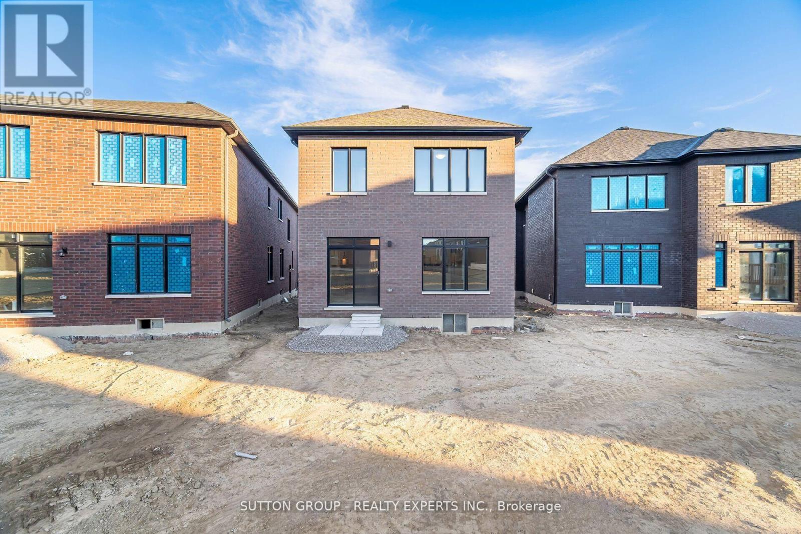 6 Raja Street, Brampton, Ontario  L6P 3K8 - Photo 50 - W12486313