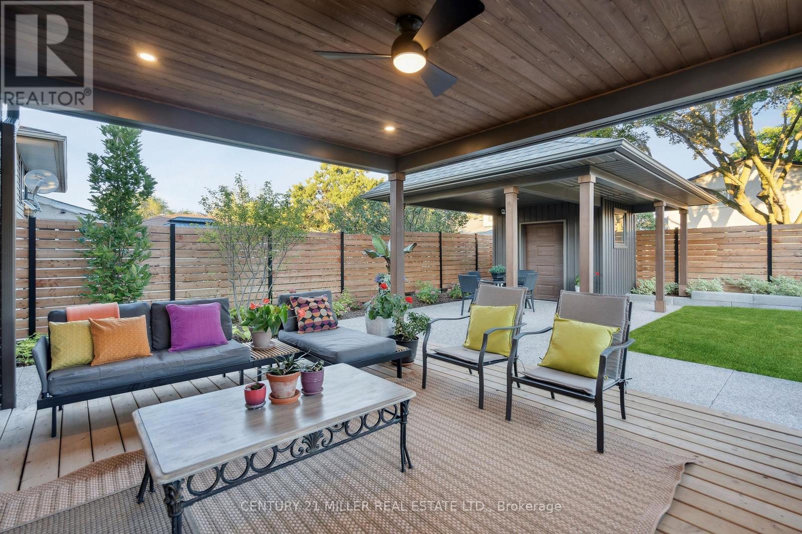 238 Slater Crescent, Oakville, Ontario  L6K 2C8 - Photo 30 - W12486314