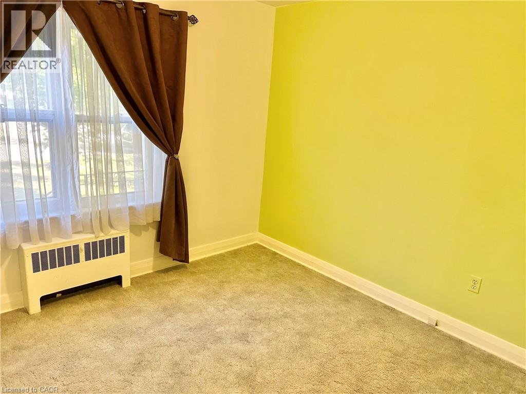 24 Hunt Street N, Simcoe, Ontario  N3Y 4J7 - Photo 15 - 40783870