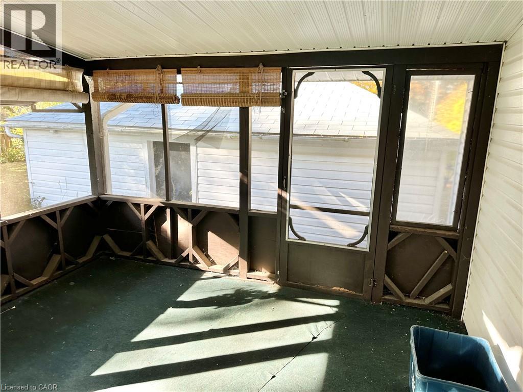 24 Hunt Street N, Simcoe, Ontario  N3Y 4J7 - Photo 3 - 40783870