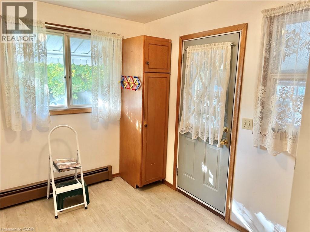 24 Hunt Street N, Simcoe, Ontario  N3Y 4J7 - Photo 4 - 40783870