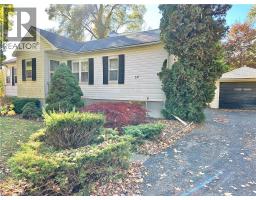 24 HUNT Street N, Simcoe, Ontario