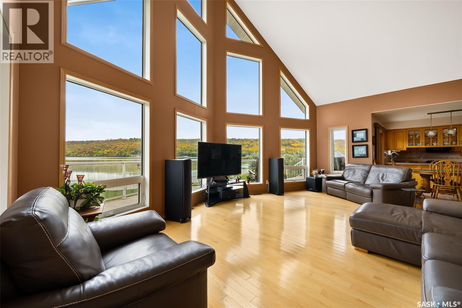 30 Larocque Estates, Katepwa Beach, Saskatchewan  S0G 1S0 - Photo 5 - SK018279