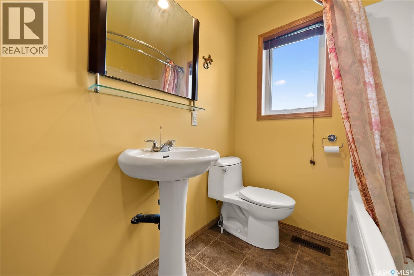 30 Larocque Estates, Katepwa Beach, Saskatchewan  S0G 1S0 - Photo 18 - SK018279