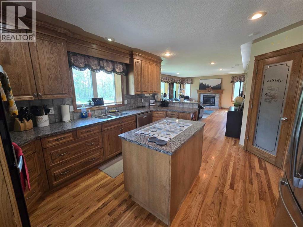 28244 Highway 590, Rural Red Deer County, Alberta  T4G 0E6 - Photo 25 - A2234033