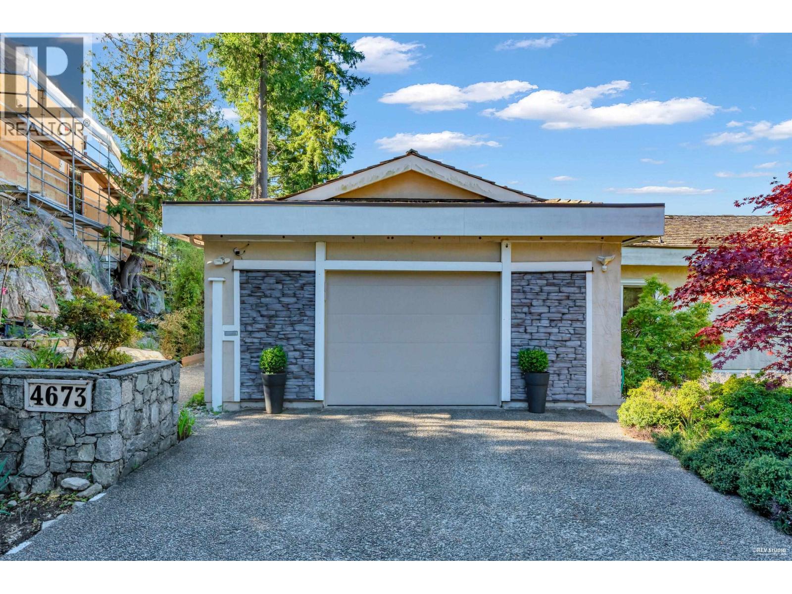 4673 Woodburn Road, West Vancouver, British Columbia  V7S 2W7 - Photo 4 - R3062511