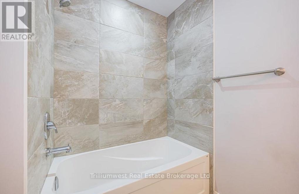 1 Victoria Street, Kitchener, Ontario  N2G 1C2 - Photo 13 - X12486362