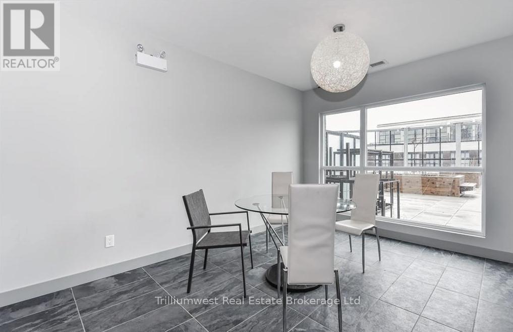 1 Victoria Street, Kitchener, Ontario  N2G 1C2 - Photo 21 - X12486362