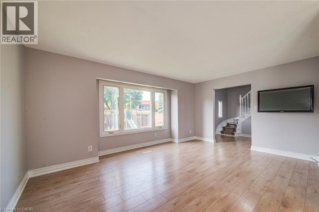 204 Country Hill Drive, Kitchener, Ontario  N2E 1R6 - Photo 7 - 40767516