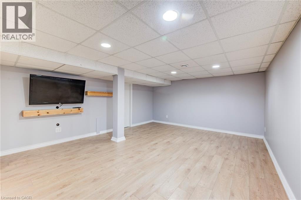 204 Country Hill Drive, Kitchener, Ontario  N2E 1R6 - Photo 23 - 40767516