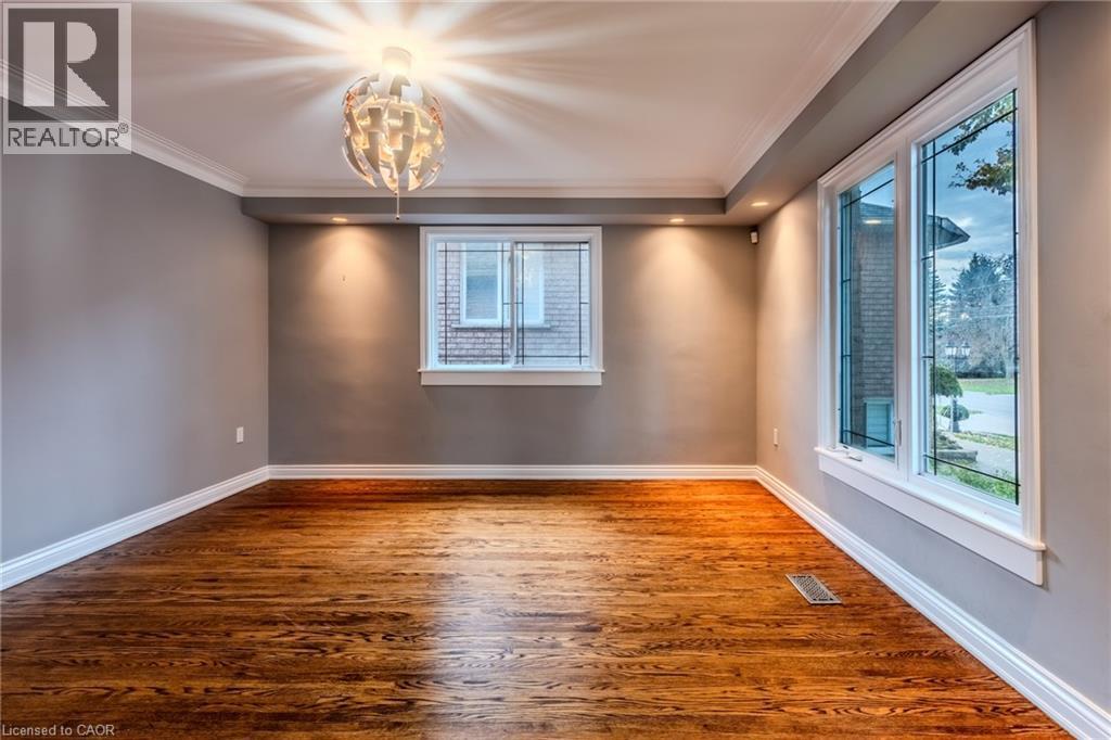 158 Chester Avenue, Hamilton, Ontario  L9C 2X1 - Photo 4 - 40782068