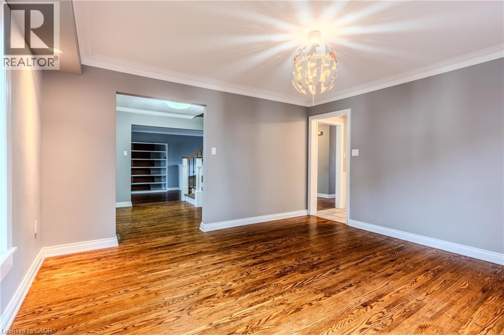 158 Chester Avenue, Hamilton, Ontario  L9C 2X1 - Photo 6 - 40782068