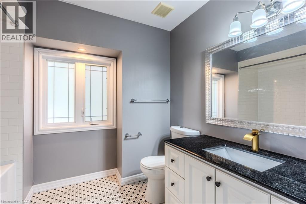 158 Chester Avenue, Hamilton, Ontario  L9C 2X1 - Photo 27 - 40782068