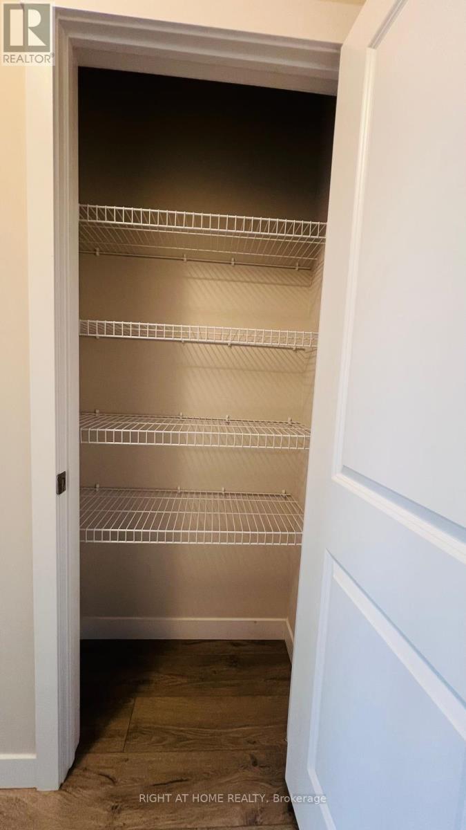 B-3 - 160 Rochefort Street, Kitchener, Ontario  N2P 0P5 - Photo 15 - X12486354