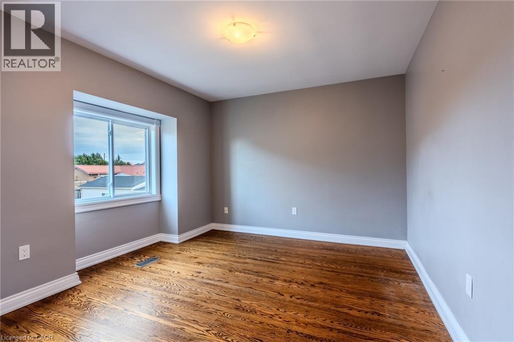 158 Chester Avenue, Hamilton, Ontario  L9C 2X1 - Photo 23 - 40782068