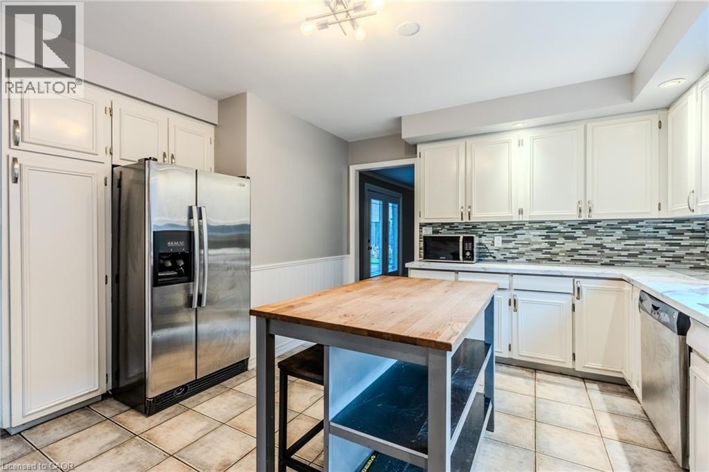 158 Chester Avenue, Hamilton, Ontario  L9C 2X1 - Photo 10 - 40782068