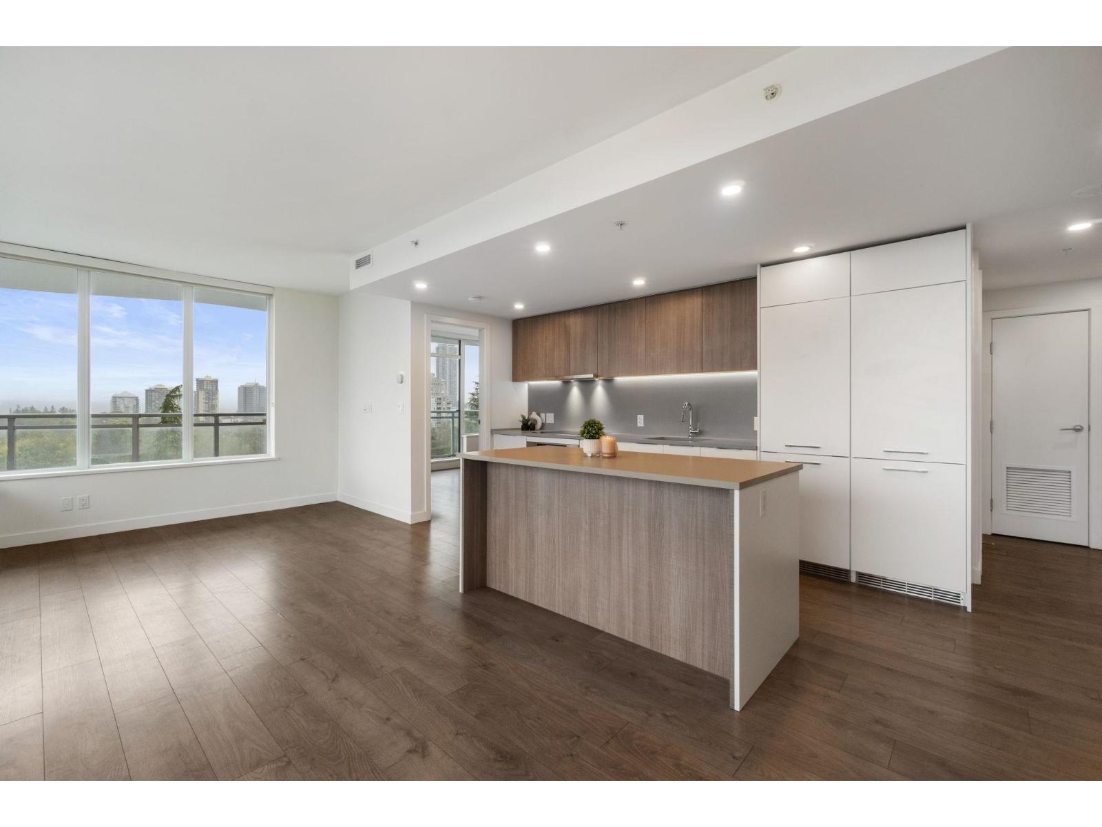 801 13318 104 Avenue, Surrey, British Columbia  V3T 0R2 - Photo 6 - R3062634