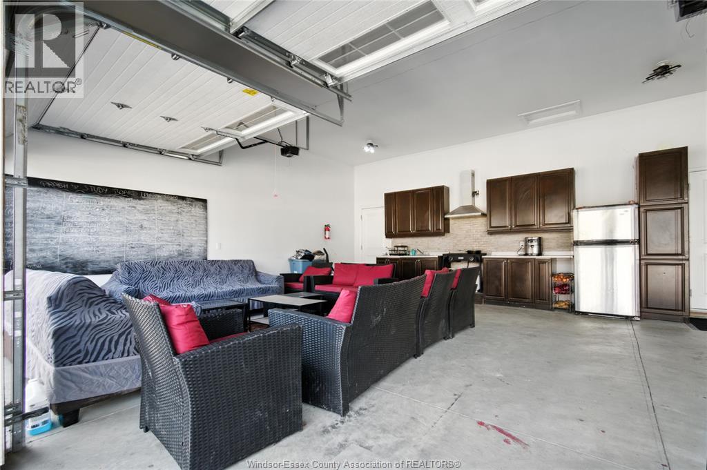 1541 Clearwater Avenue, Windsor, Ontario  N8P 0E9 - Photo 32 - 25027407