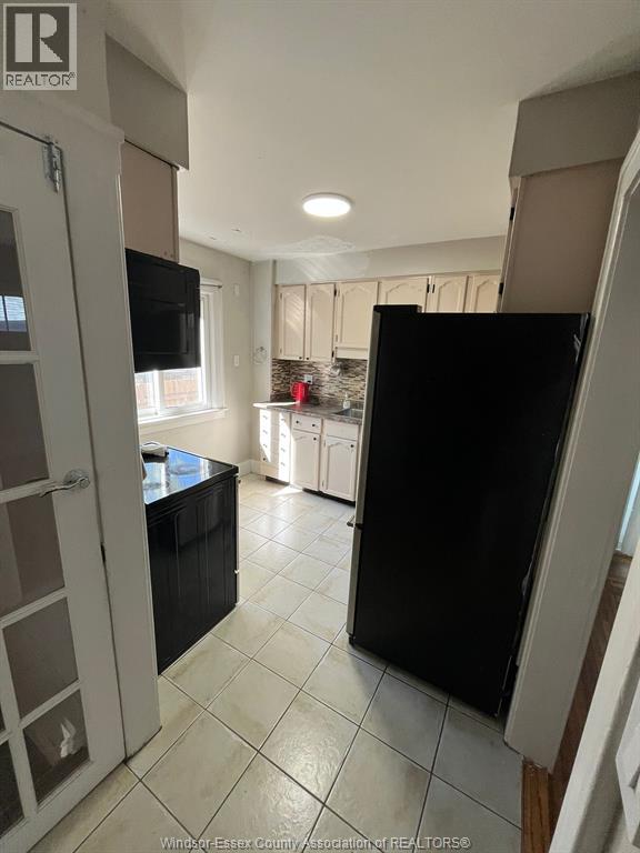 1642 Adanac Avenue, Windsor, Ontario  N9B 1N6 - Photo 4 - 25027404