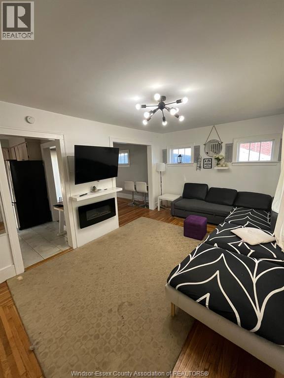 1642 Adanac Avenue, Windsor, Ontario  N9B 1N6 - Photo 7 - 25027404