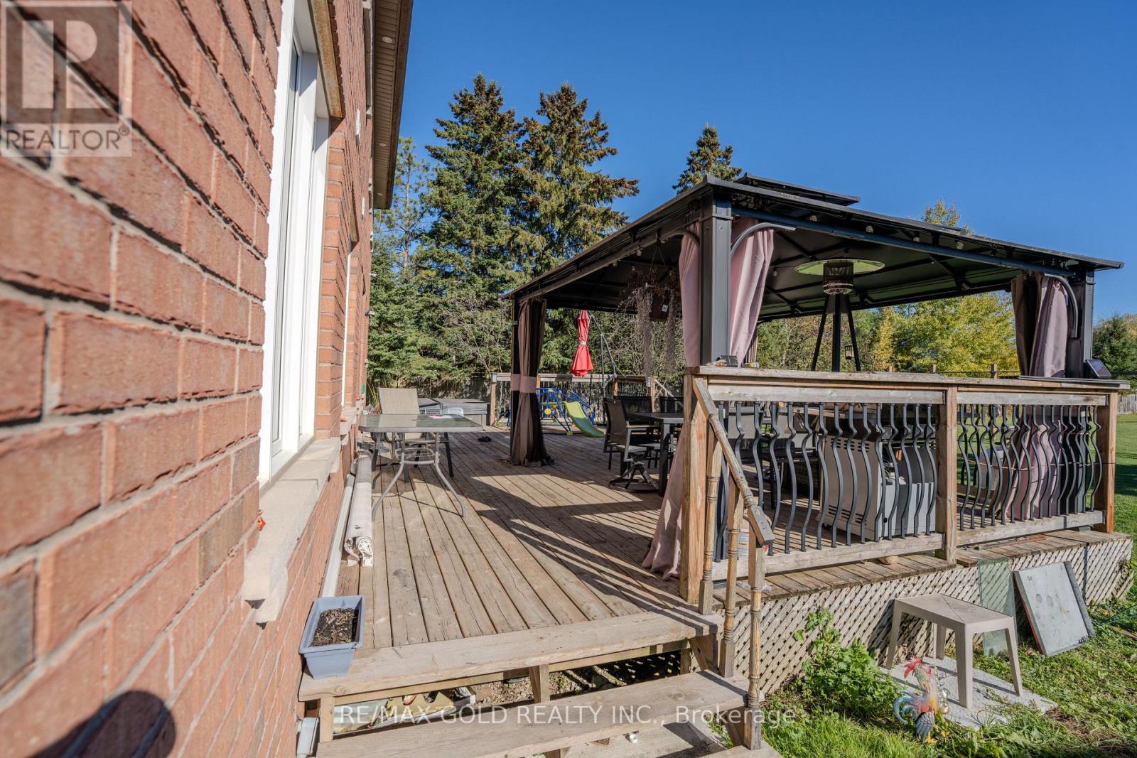 9465 17th Side Road, Erin, Ontario  N0B 1Z0 - Photo 36 - X12482350