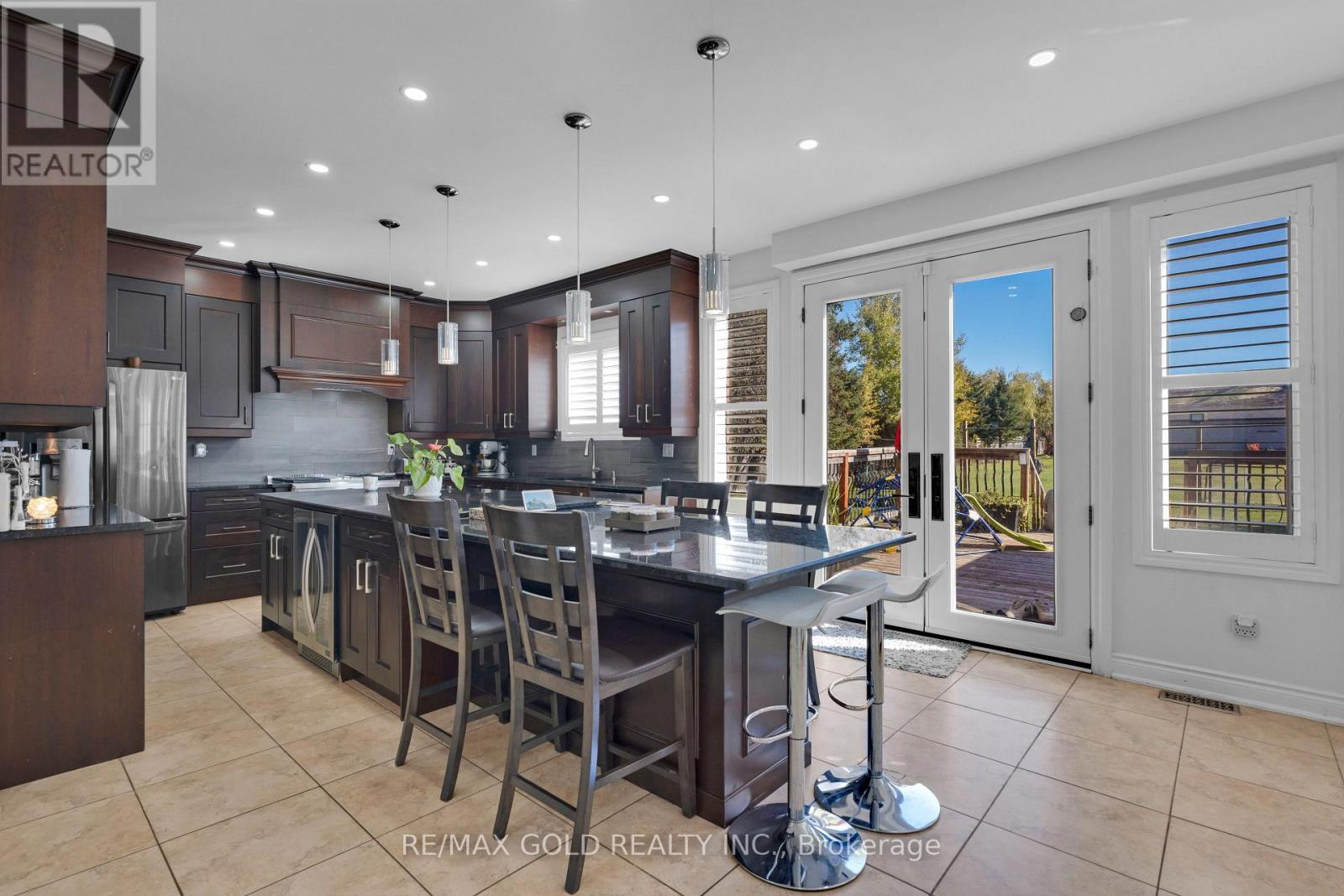 9465 17th Side Road, Erin, Ontario  N0B 1Z0 - Photo 12 - X12482350