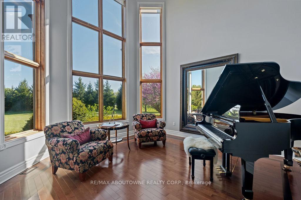 2659 2 Side Road, Burlington, Ontario  L7M 0T7 - Photo 10 - W12165935