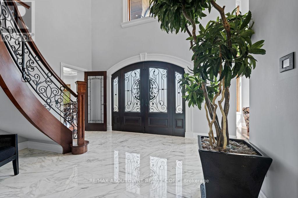 2659 2 Side Road, Burlington, Ontario  L7M 0T7 - Photo 7 - W12165935