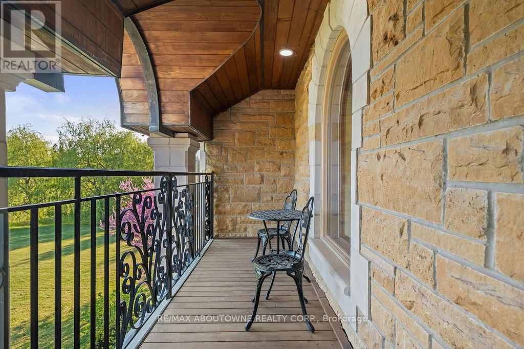 2659 2 Side Road, Burlington, Ontario  L7M 0T7 - Photo 36 - W12165935