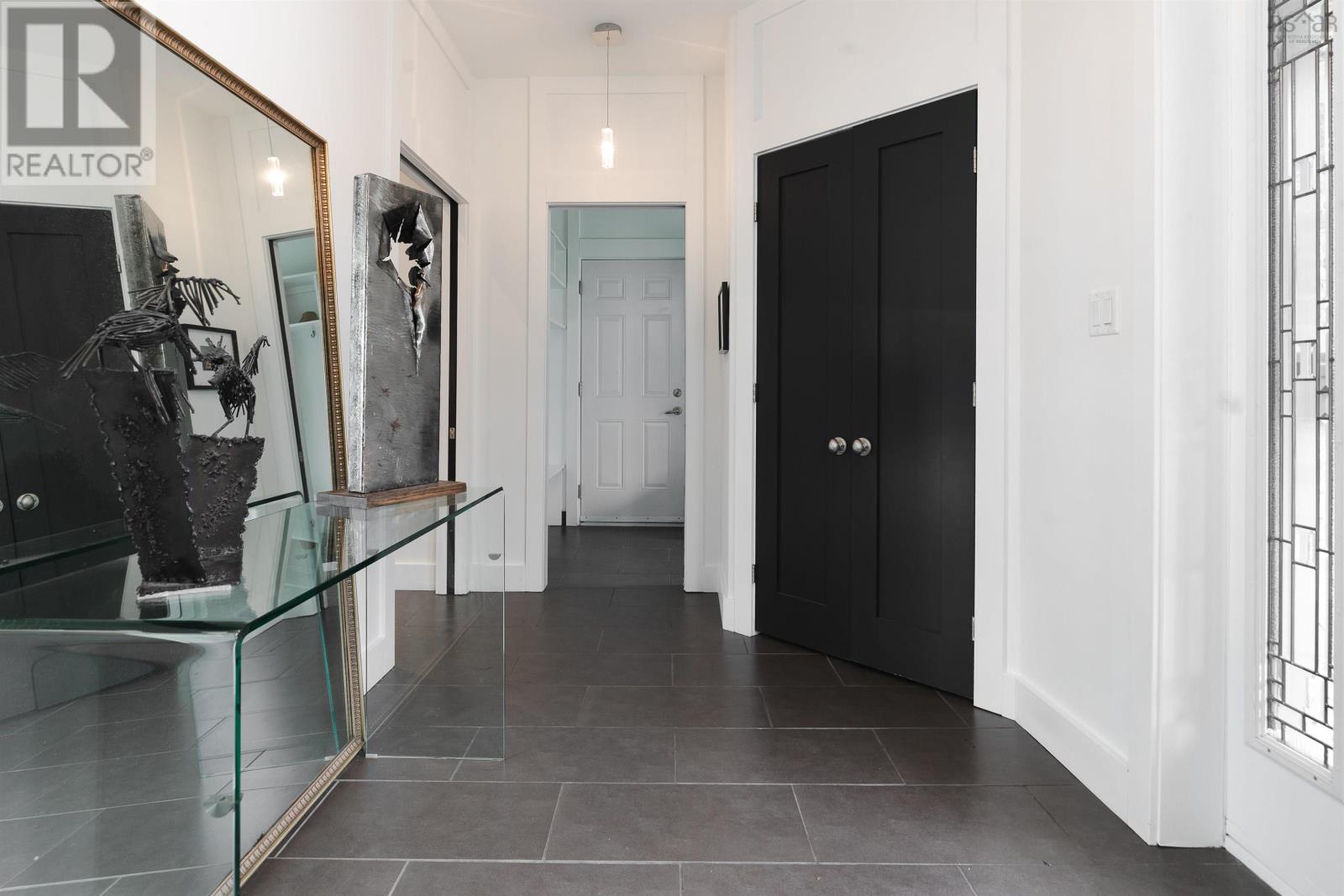 6640 Jubilee Road, Halifax, Nova Scotia  B3H 2H4 - Photo 9 - 202513763