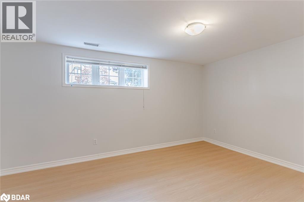 1 Shady Glen Crescent Unit# Lower, Caledon, Ontario  L7E 2K4 - Photo 9 - 40781614