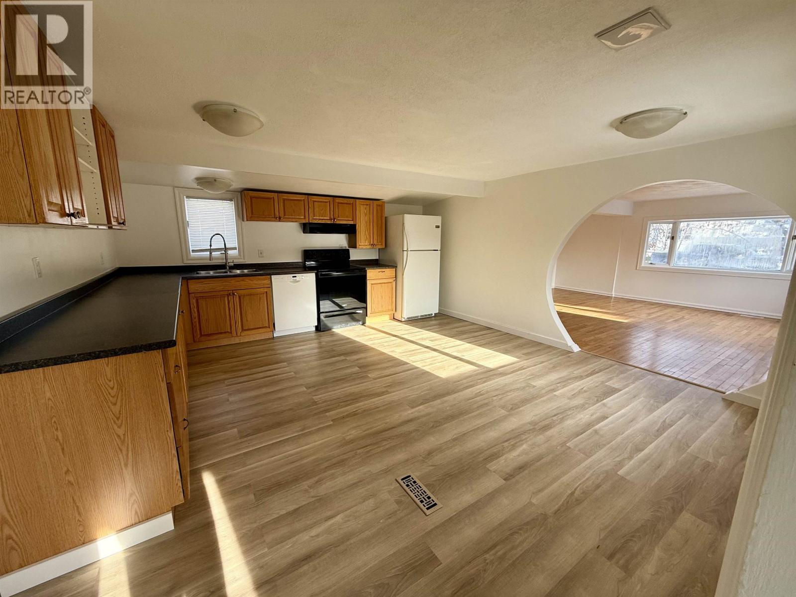 8716 75 Street, Fort St. John, British Columbia  V1J 2Y8 - Photo 4 - R3062280