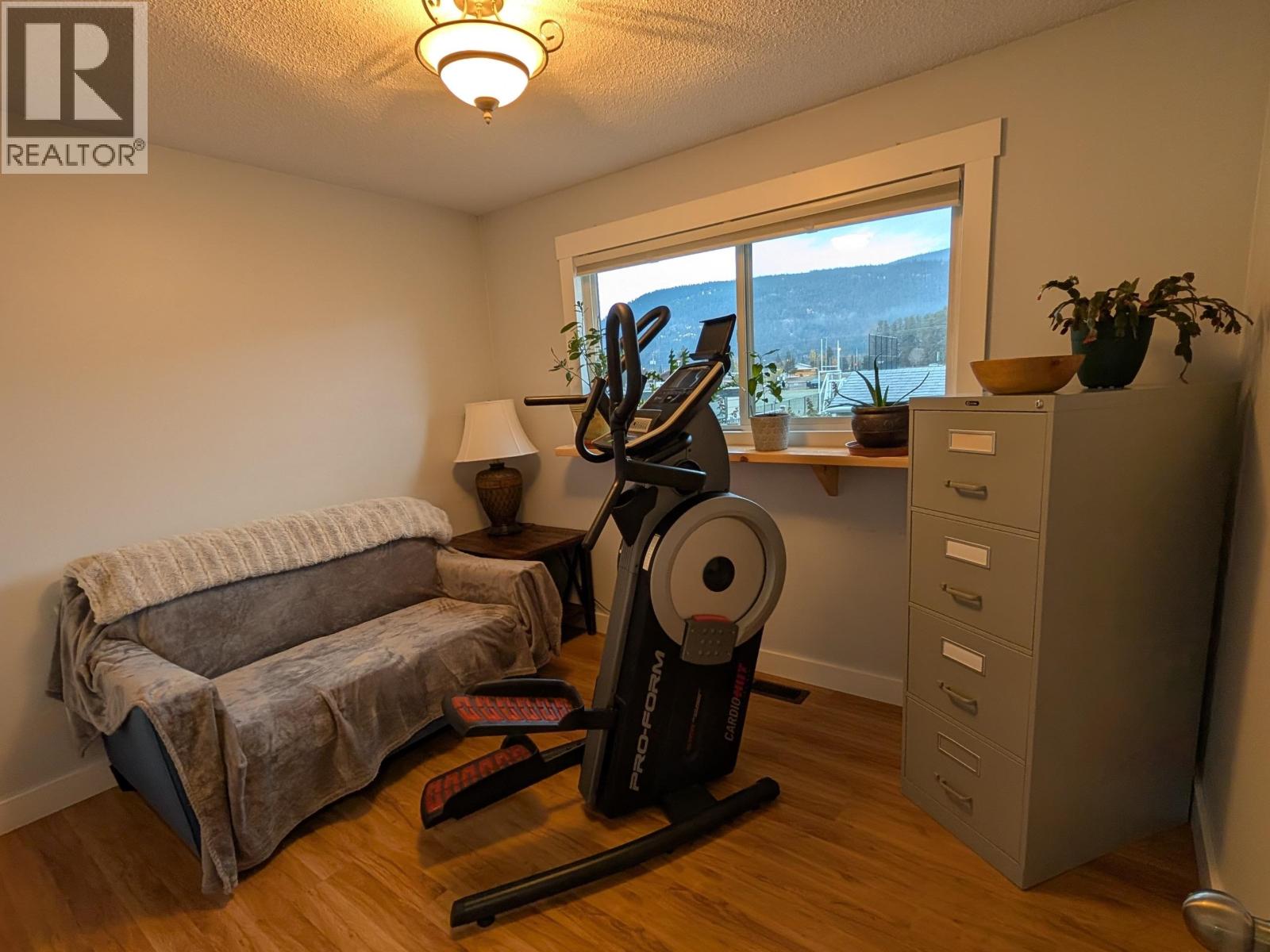 1316 Morice Drive, Smithers, British Columbia  V0J 2N0 - Photo 11 - R3062632