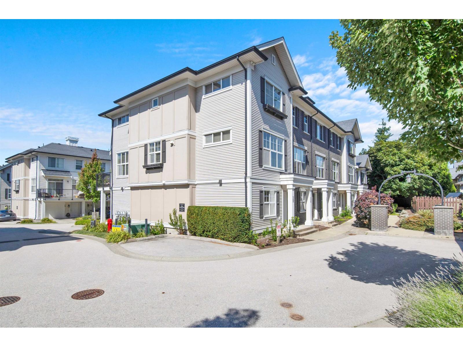 39 2469 164 Street, Surrey, British Columbia  V3S 3T4 - Photo 2 - R3062578