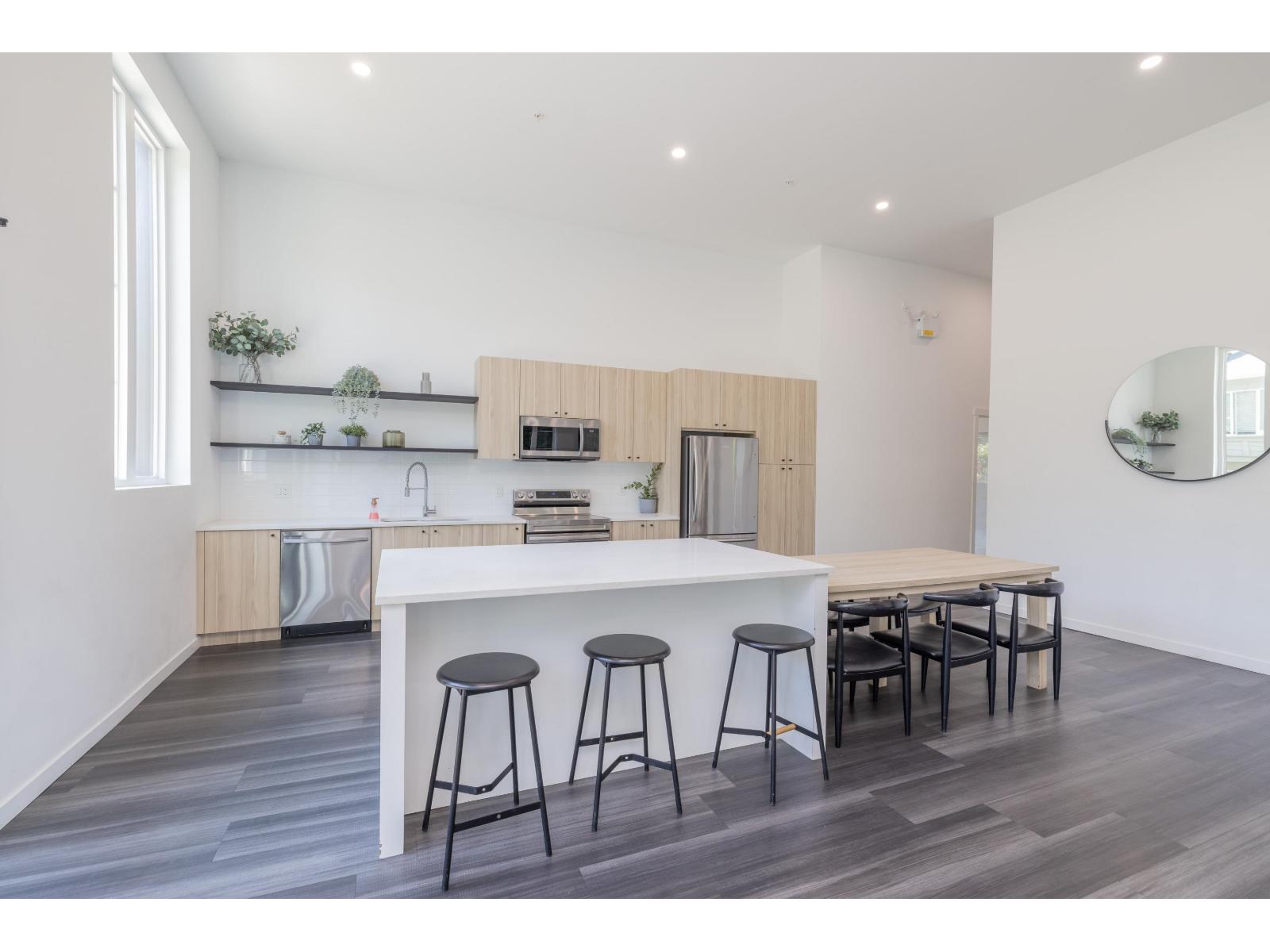 212 13623 81a Avenue, Surrey, British Columbia  V3W 3N7 - Photo 27 - R3062496