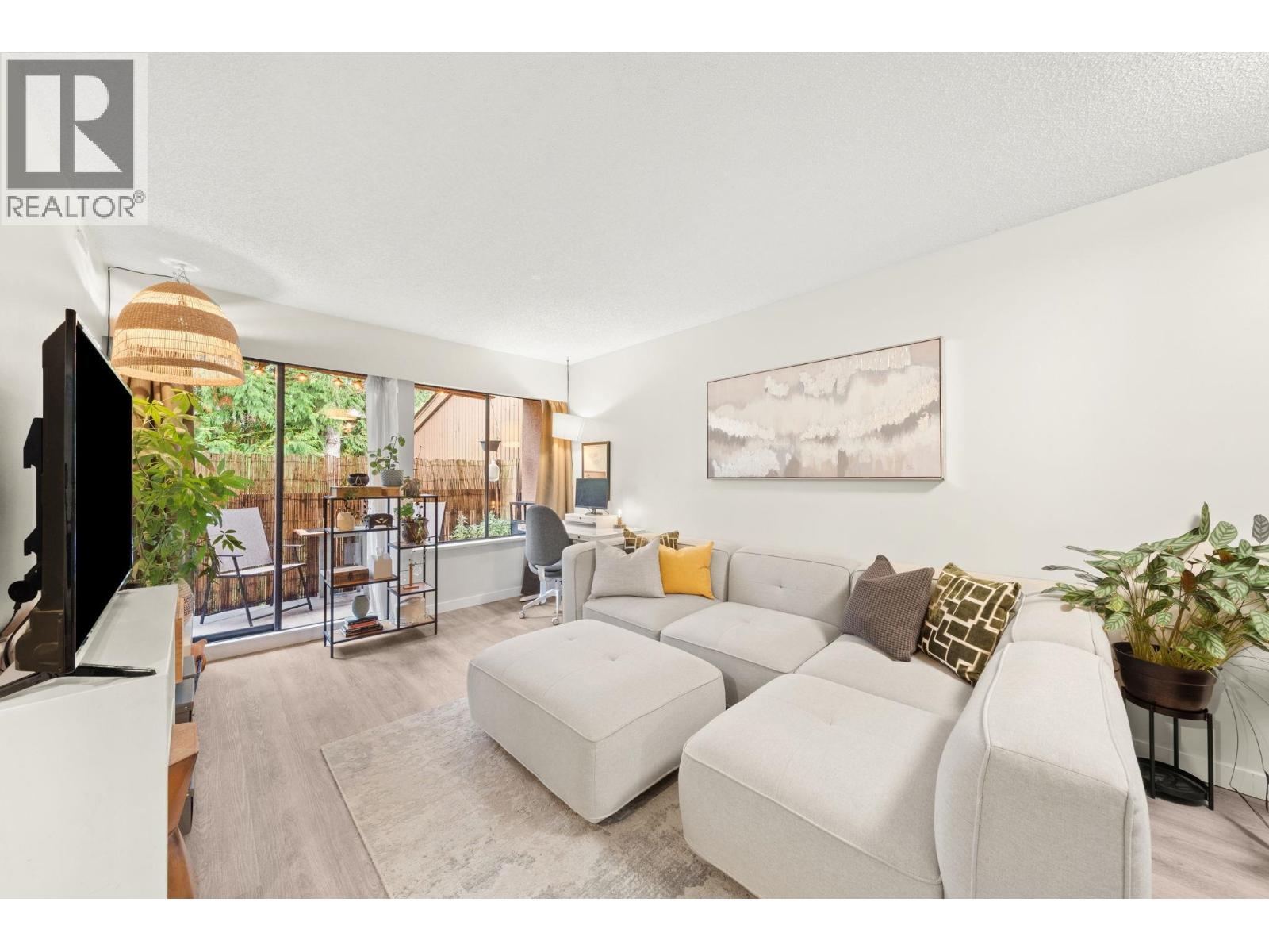 1884 PURCELL WAY, North Vancouver, British Columbia