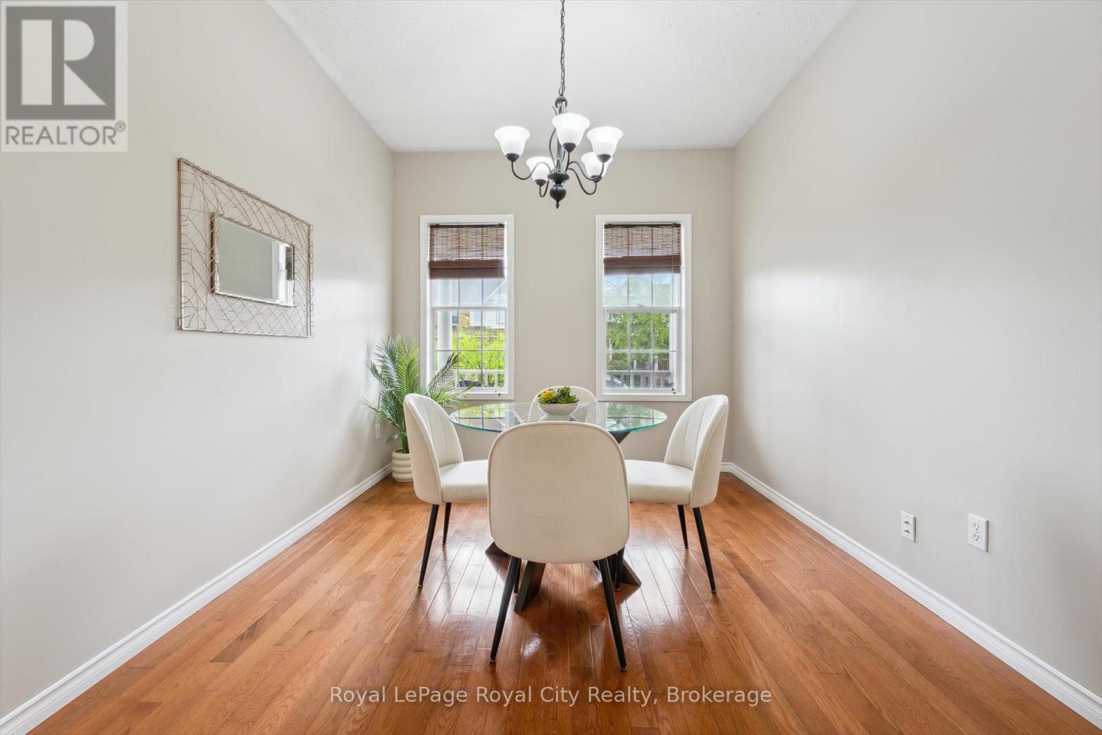 1617 Gowling Terrace, Milton, Ontario  L9T 5J6 - Photo 10 - W12486542