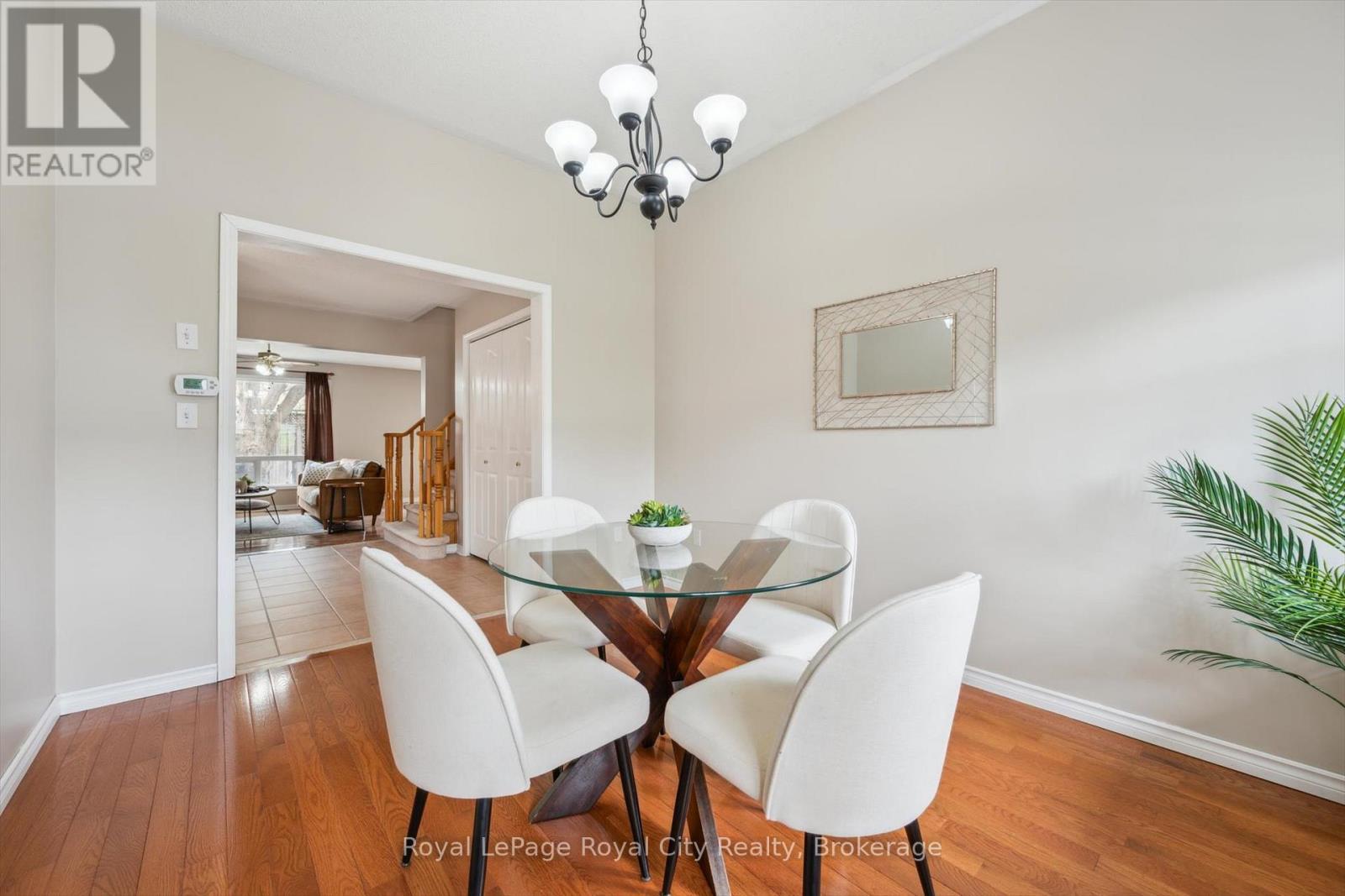 1617 Gowling Terrace, Milton, Ontario  L9T 5J6 - Photo 11 - W12486542