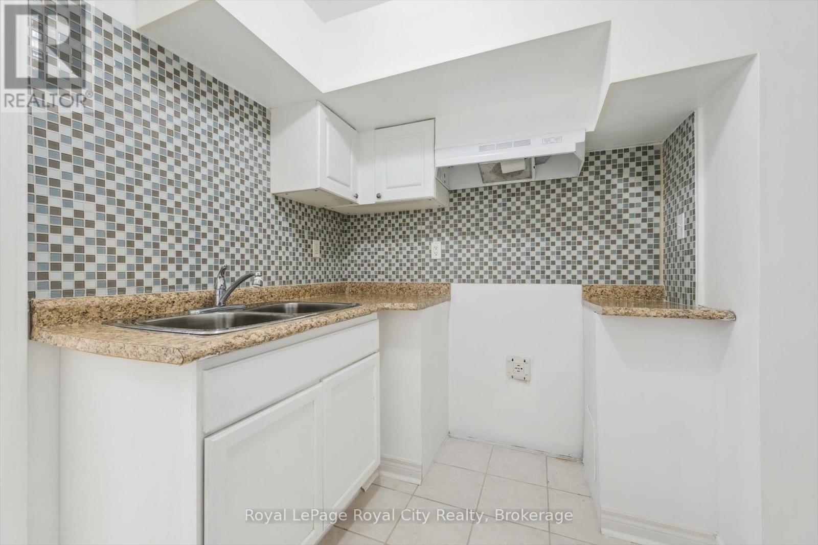 1617 Gowling Terrace, Milton, Ontario  L9T 5J6 - Photo 34 - W12486542