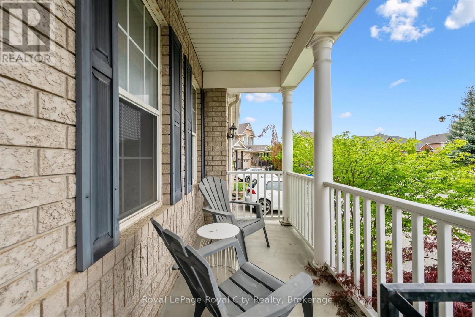 1617 Gowling Terrace, Milton, Ontario  L9T 5J6 - Photo 6 - W12486542