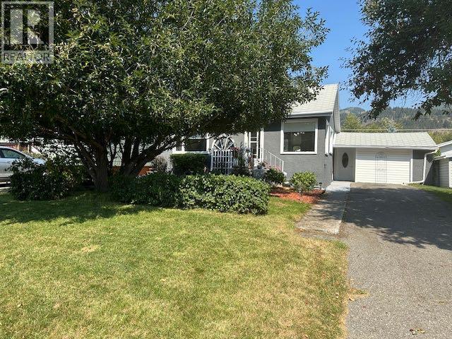 11945 21 Avenue, Blairmore, Alberta  T0K 0E0 - Photo 3 - A2251940