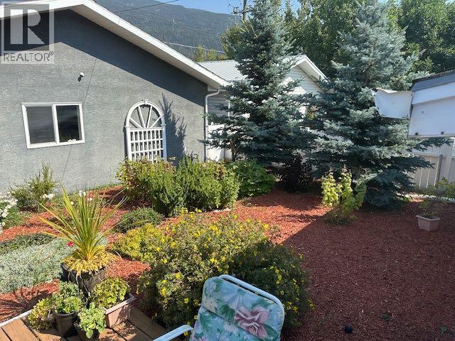 11945 21 Avenue, Blairmore, Alberta  T0K 0E0 - Photo 4 - A2251940