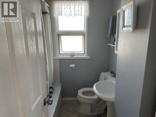 11945 21 Avenue, Blairmore, Alberta  T0K 0E0 - Photo 15 - A2251940