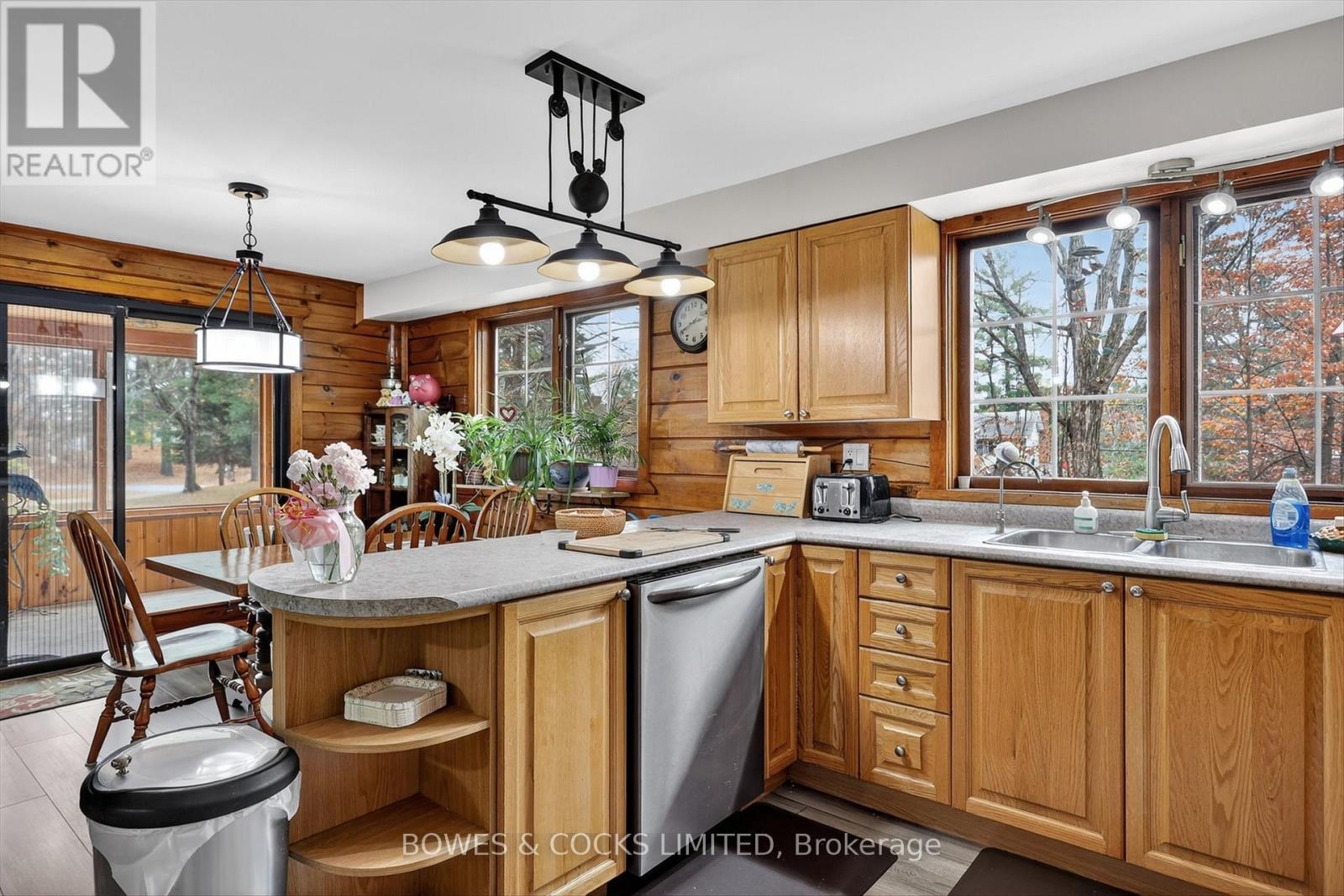 82 Bay Lake Road, Bancroft (Dungannon Ward), Ontario  K0L 2L0 - Photo 12 - X12486525