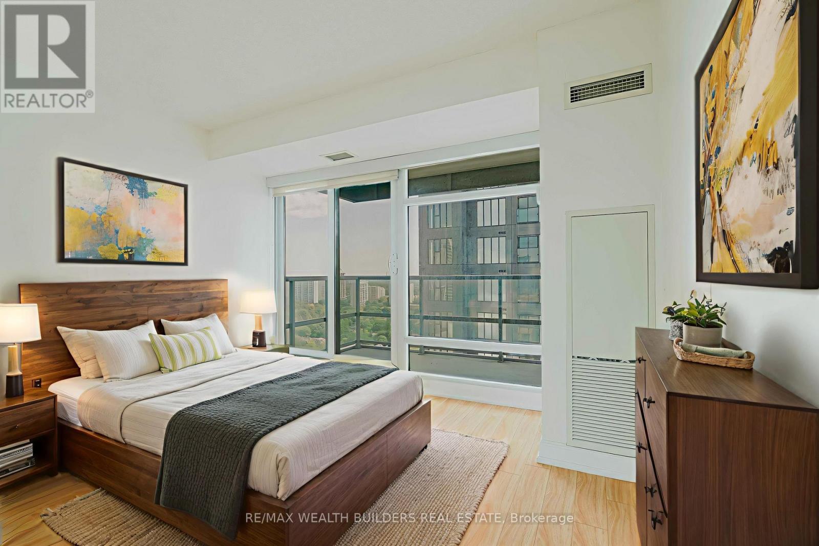 2702 - 2181 Yonge Street, Toronto, Ontario  M4S 3H7 - Photo 12 - C12398783